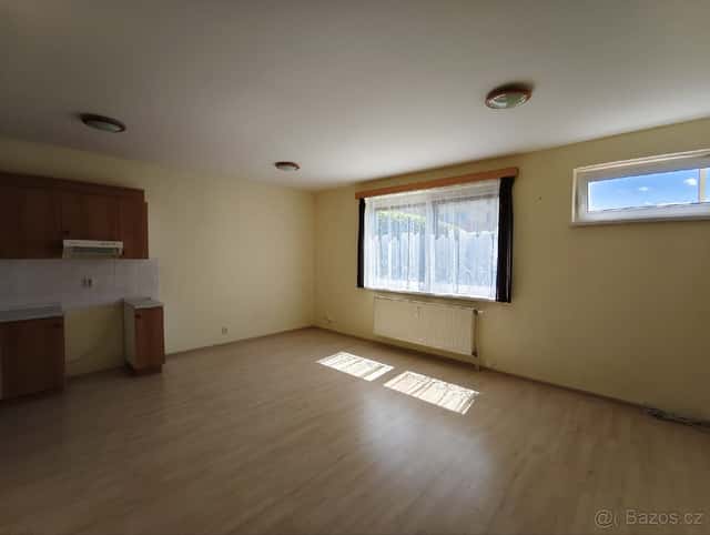 Pronájem bytu 1+kk 33 m² Hostinnem – Pod Strání, okres Trutnov