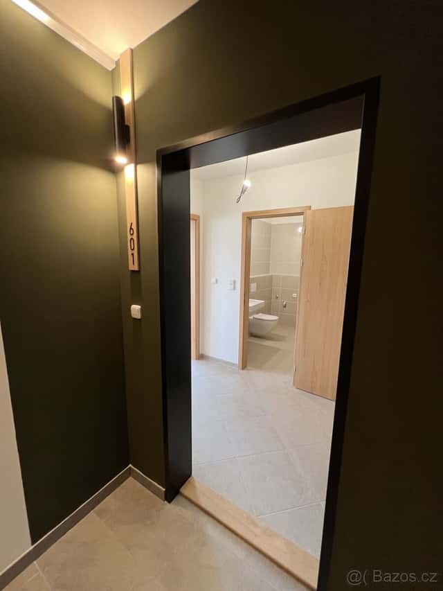 Prodej bytu 1+kk 33 m2, Gollové, Praha - Hlubočepy, Praha 5