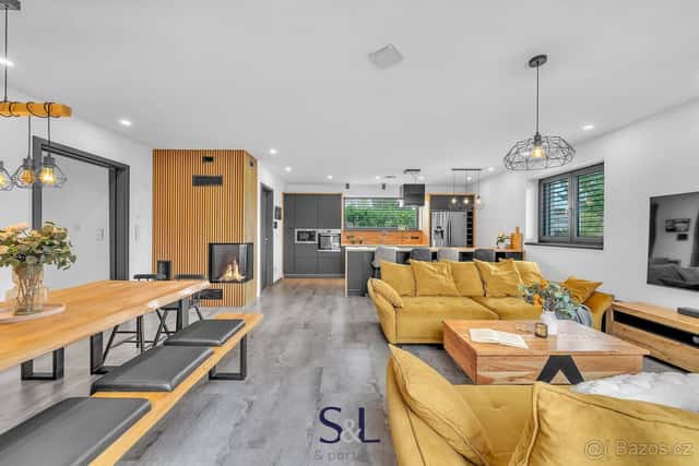 Prodej rodinného domu 5+kk, 152 m² + 50 m² terasy, pozemek 1, okres Litoměřice