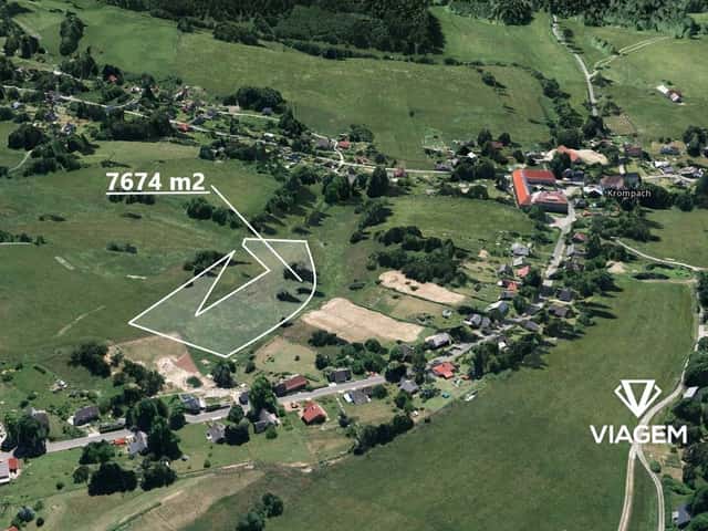 Pole 7 674 m², okres Česká Lípa