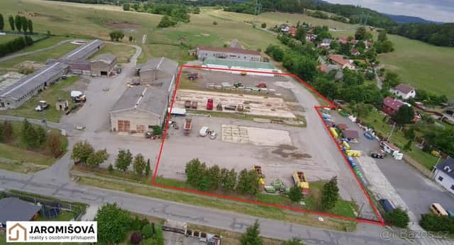Pronájem komerčního pozemku 8350 m² Krňany, okres Benešov