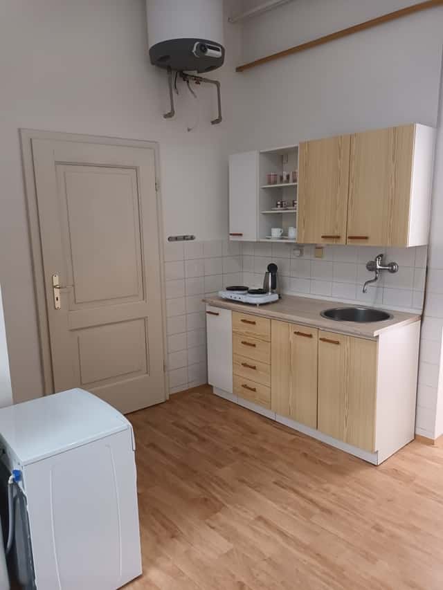 Byt 2+kk o celkové ploše 34 m2, Praha 6