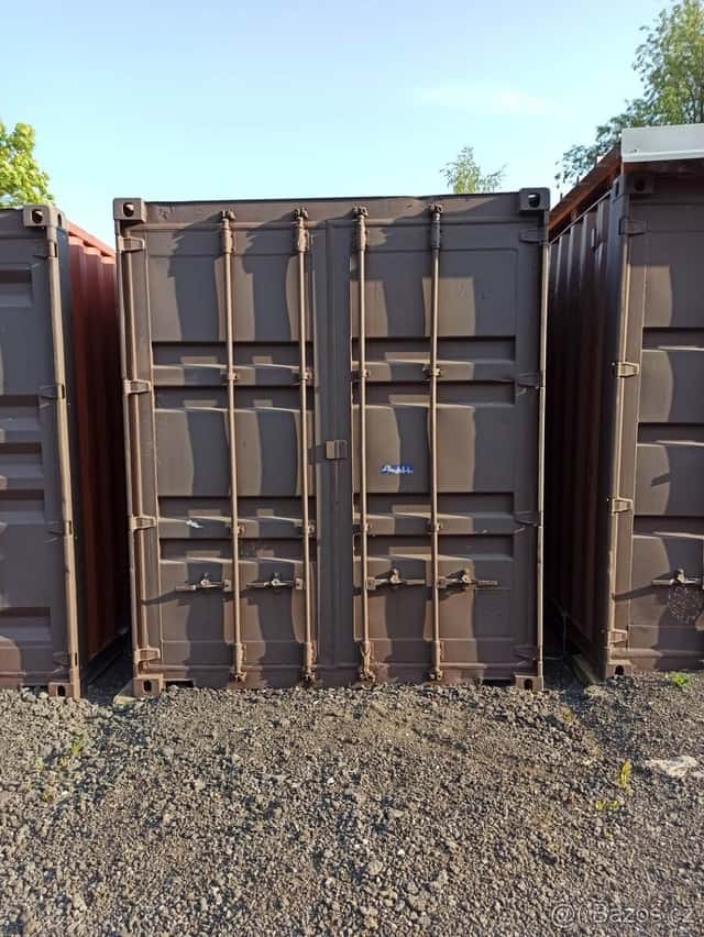 sklad 28 m2 (lodní kontejner vel. 40´ HC), okres Jičín