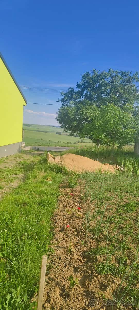 prodej stavebního pozemku na řadový dům Viničné Šumice, Brno venkov, okres Brno-venkov