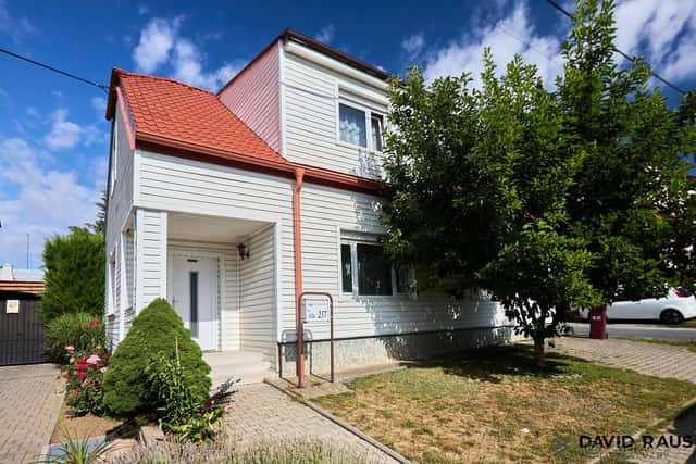 Prodej rodinného domu s hospodářským zázemím a zahradou, Vin, Brno venkov, okres Brno-venkov
