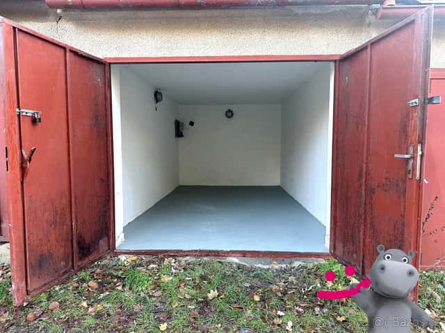 Pronájem garáže 18 m², Kralupy nad Vltavou, ev.č. 58900, okres Mělník