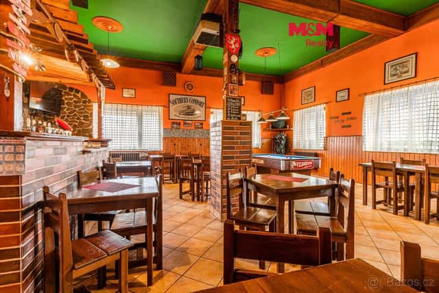 Prodej restaurace, stravování ve Velkém Březně, ul. Náměstí, okres Ústí nad Labem