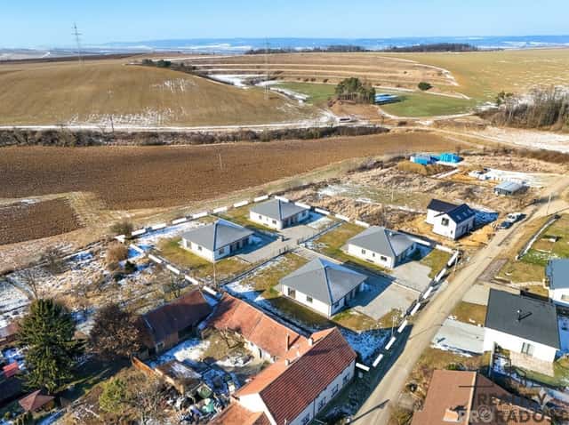 Prodej pozemku 4986, Bohdalice-Pavlovice, okres Vyškov, okres Vyškov