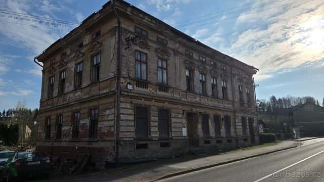 Prodam Bytovy dum v Hronove s pozemkem 1447 m2, okres Náchod