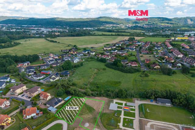 Prodej pozemku k bydlení, 1078 m², Karlovy Vary - Jenišov, okres Karlovy Vary