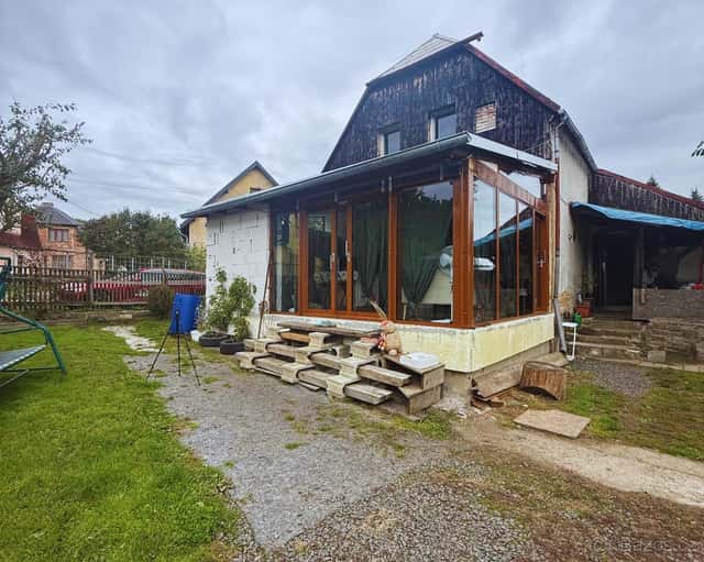 Prodej rodinného domu 117 m², pozemek 527 m² Mikulášovice, okres Děčín