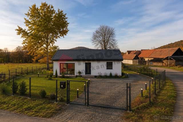 Prodej projektu na klíč s pozemkem 954 m2 v Křížově, okres Benešov