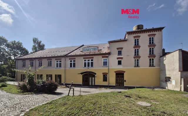 Pronájem obchodního objektu,695 m², Svitavy,ul.náměstí Míru, okres Svitavy