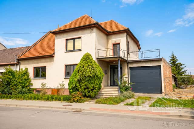 Prodej rodinného domu 110 m², pozemek 1078 m² Nedakonice, okres Uherské Hradiště