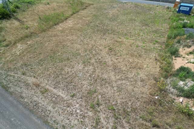 Pronájem stavebního pozemku 1 150 m² – Újezdeček (okres Tepl, okres Teplice