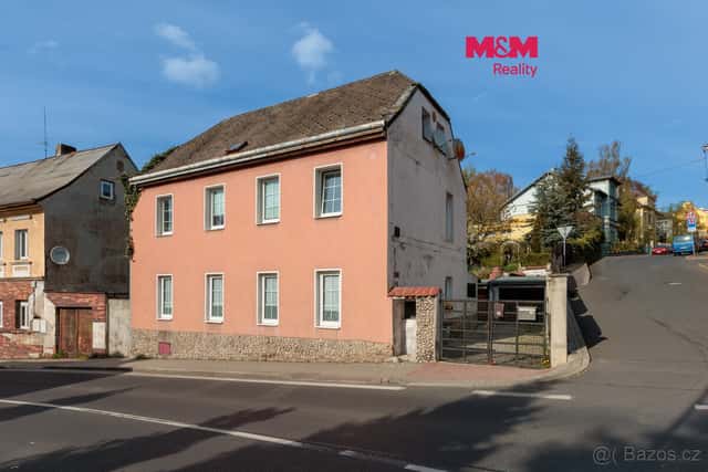 Prodej nájemního domu, 260 m², Karlovy Vary, ul. Studentská, okres Karlovy Vary