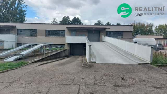 Družstevní garáž Pardubice, okres Pardubice