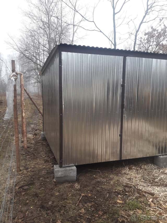 PLECHOVÁ GARÁŽ 2. a 3. JAKOSTI 3 x5m - Akční cena, okres Olomouc