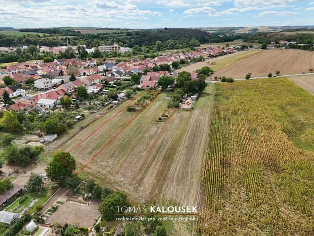 Investiční pozemek s budoucím potenciálem – 1 473 m², Ivanči, Brno venkov, okres Brno-venkov
