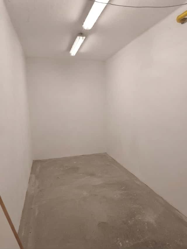 Nové Strašecí - nebytové prostory - 16,4 m2, okres Kladno