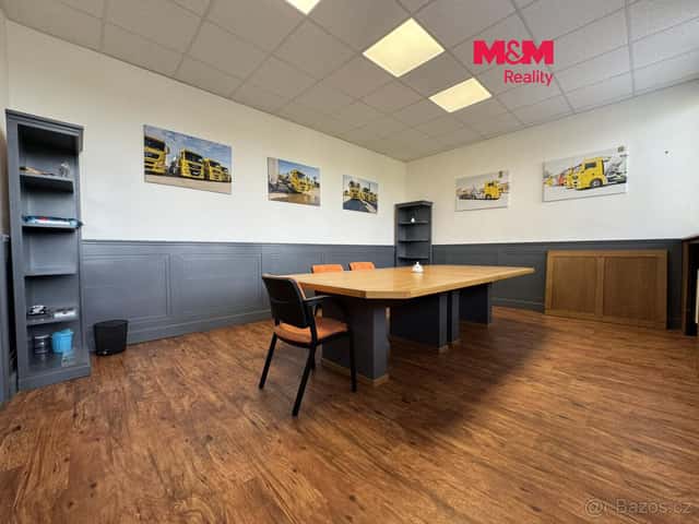 Pronájem kancelářského prostoru, 240 m², Most, ul. Jezerní, okres Most
