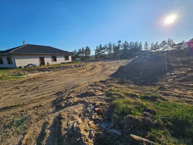 Prodej stavebního pozemku se stavebním povolením o ploše 107, okres Česká Lípa