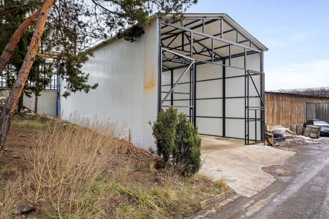 Pronájem nové skladové a výrobní haly 190 m², Mníšek pod Brd, okres Praha-západ