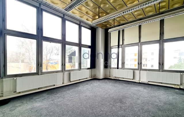 Pronájem komerčního prostoru 91,3 m² Za Mototechnou, Praha -, Praha 5