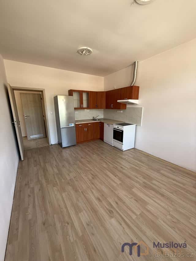 Pronájem bytu 2+kk 75 m2, okres Ústí nad Labem