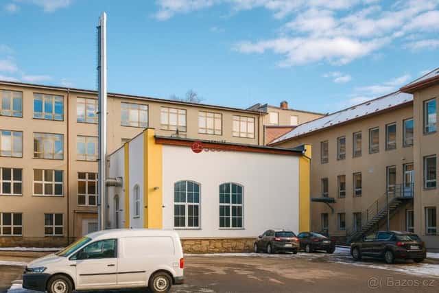 Industriální prostor k pronájmu, 185 m² – areál ALFATEX, Pel, okres Pelhřimov