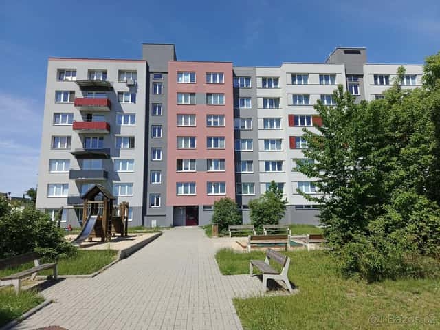 Prodej zrekonstruovaného bytu 3+1 s balkonem v Táboře, okres Tábor
