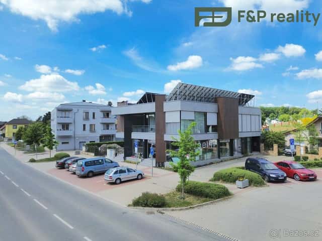 Pronájem kancelářských, obchodních prostor, 122 m², Praha 10, Praha 10