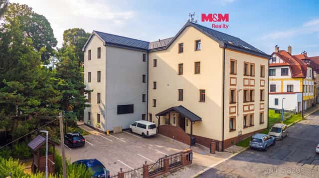 Prodej restaurace a bytového domu v Jablonci nad Nisou, okres Jablonec nad Nisou