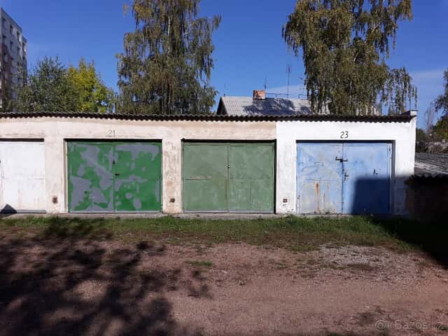 Garáž Plzeň - Kreuzmannova ul., okres Plzeň-město