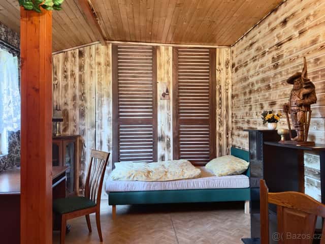 PLNĚ VYBAVENÝ BYT - Pronájem 1kk - 32m2, okres Nový Jičín
