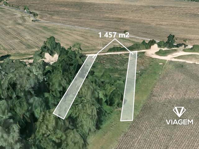 Pole 1 457 m², okres Vsetín