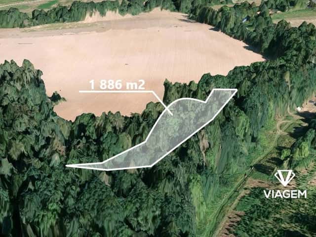 Les 1 886 m², okres Benešov