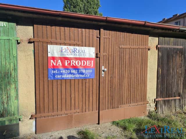 Prodej garáže 18 m2, v garážovém komplexu, Lužanská ulice,, Praha 9