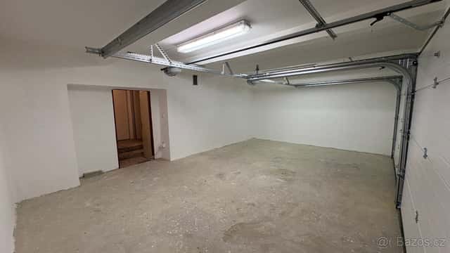 Pronájem garážového stání, okres Olomouc