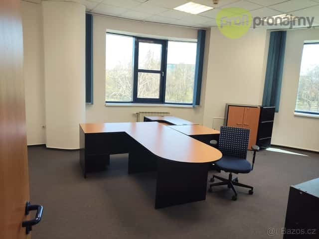 Pronájem kanceláře 37 m², okres Karviná