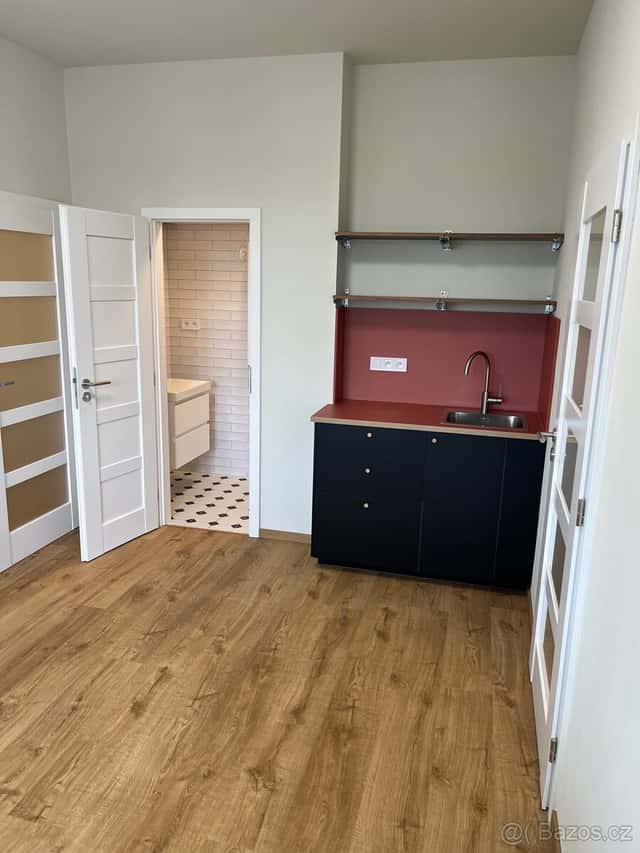 Pronájem bytu 2kk 40m2, Praha 9