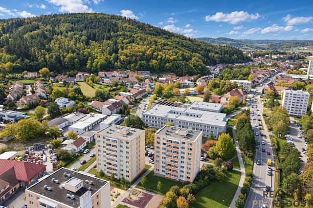 Byt 3+1 se zasklenou lodžií a výhledem na západ slunce, Kuři, Brno venkov, okres Brno-venkov