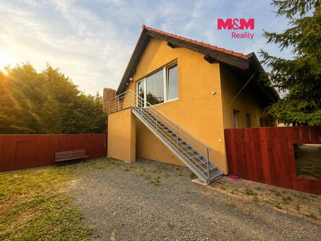 Pronájem bytu 4+kk, 100 m², Kolomuty, okres Mladá Boleslav