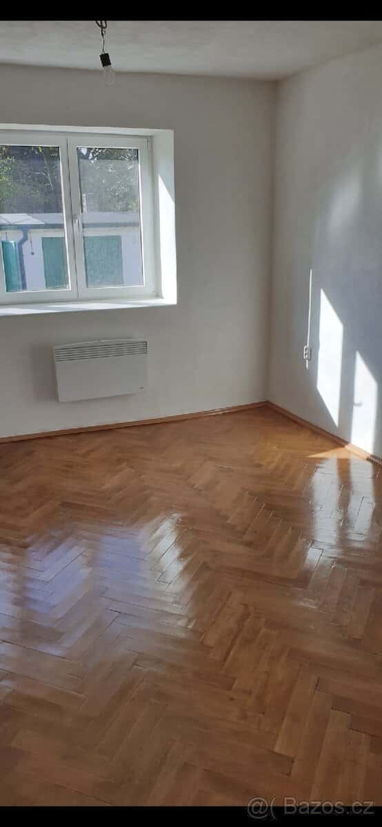 Pronájem bytu 2+1, okres Tábor
