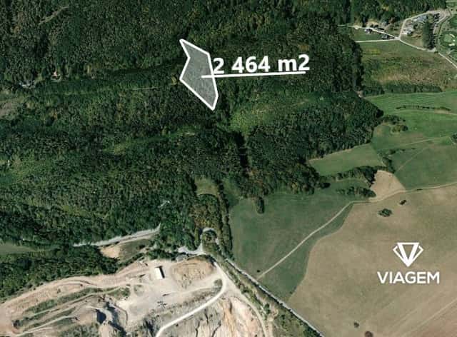 Les 2 464 m², okres Beroun