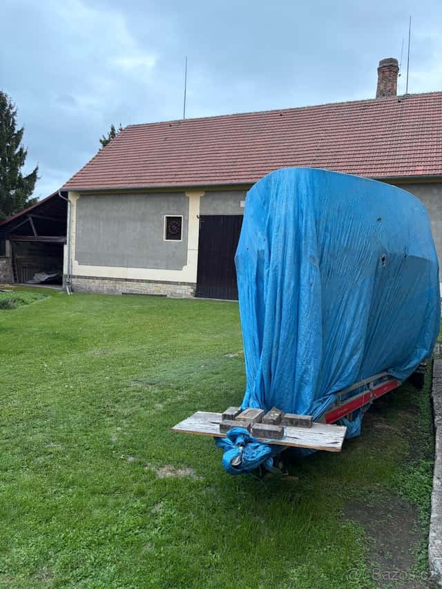 Parkovací místa, okres Louny