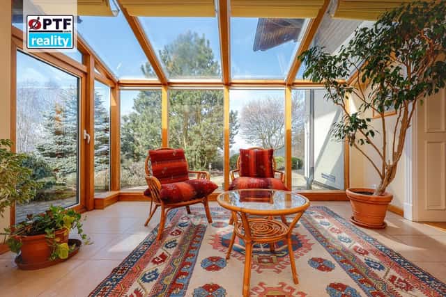 Exkluzivní rodinný dům 4+kk, zahrada 5 409 m², garáž pro 3 v, okres Rokycany