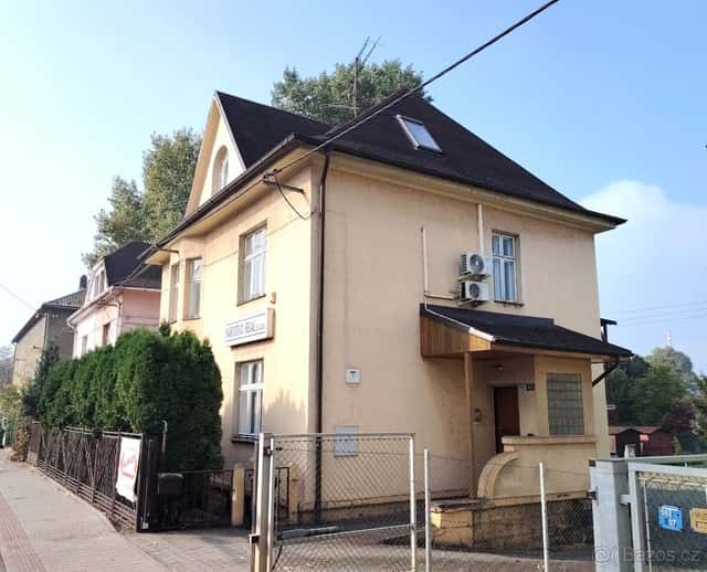 Pordej komerční budovy Ostrava, Muglinovská, okres Ostrava-město