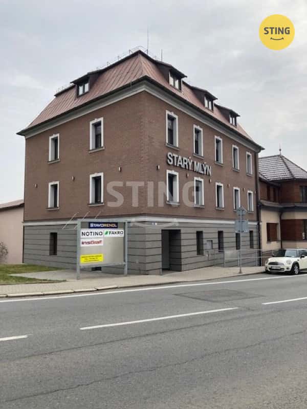 Pronájem obchodních prostor o výměře 230 m2 v Českém, 128168, okres Karviná