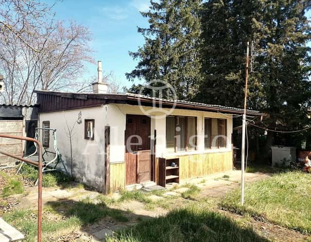 Prodej chaty 40 m², pozemek 360 m² Slaný, ev.č. 26191, okres Kladno